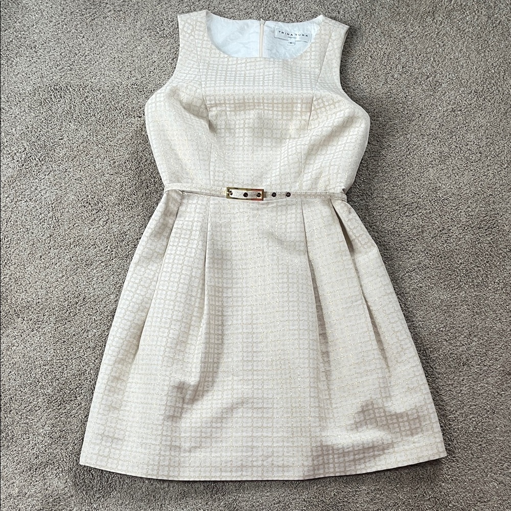 Trina Turk Cream Gold metallic patterned Aime fitnflare dress sz6 Made in USA